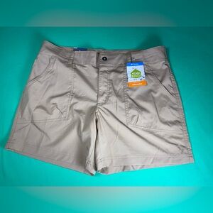 NWT Columbia Omni-Shield Women's Beige Active Fit Outdoor Shorts Size 14 - 6”